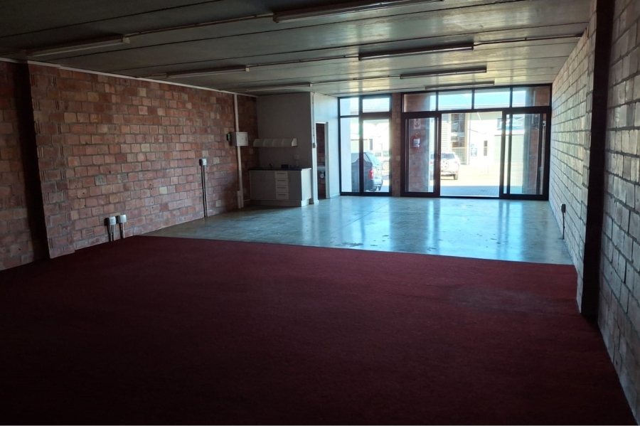 To Let commercial Property for Rent in Fairview Eastern Cape